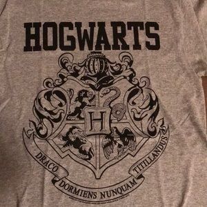 Hogwarts t-shirt S